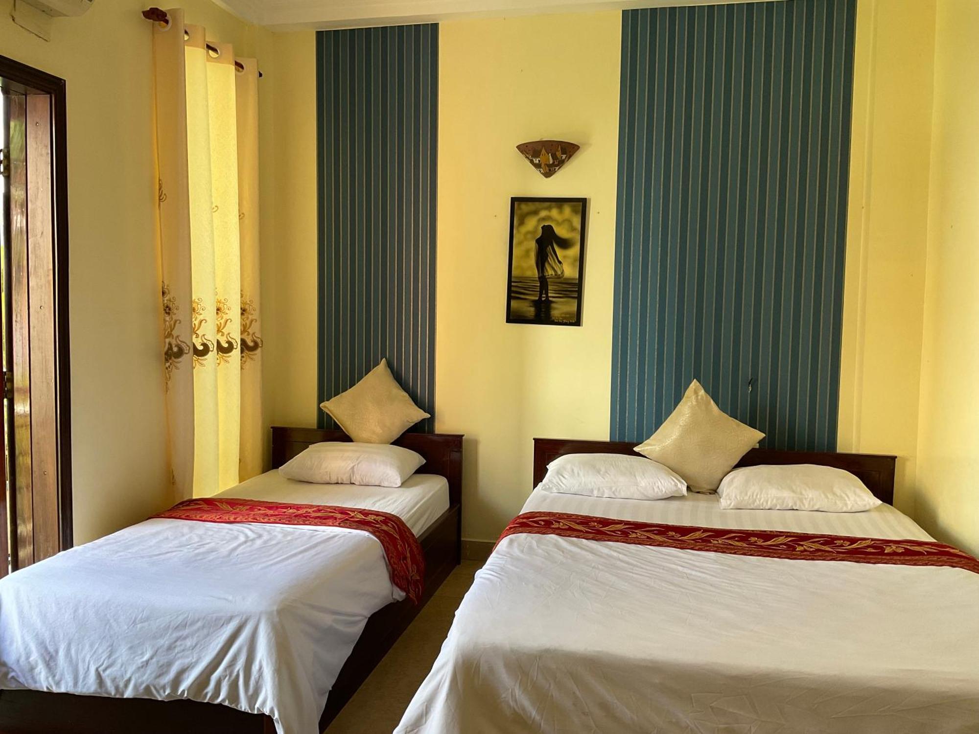 Khach San Minh Chau - Hoa Hung Hotel Ho Chi Minh City Exterior photo