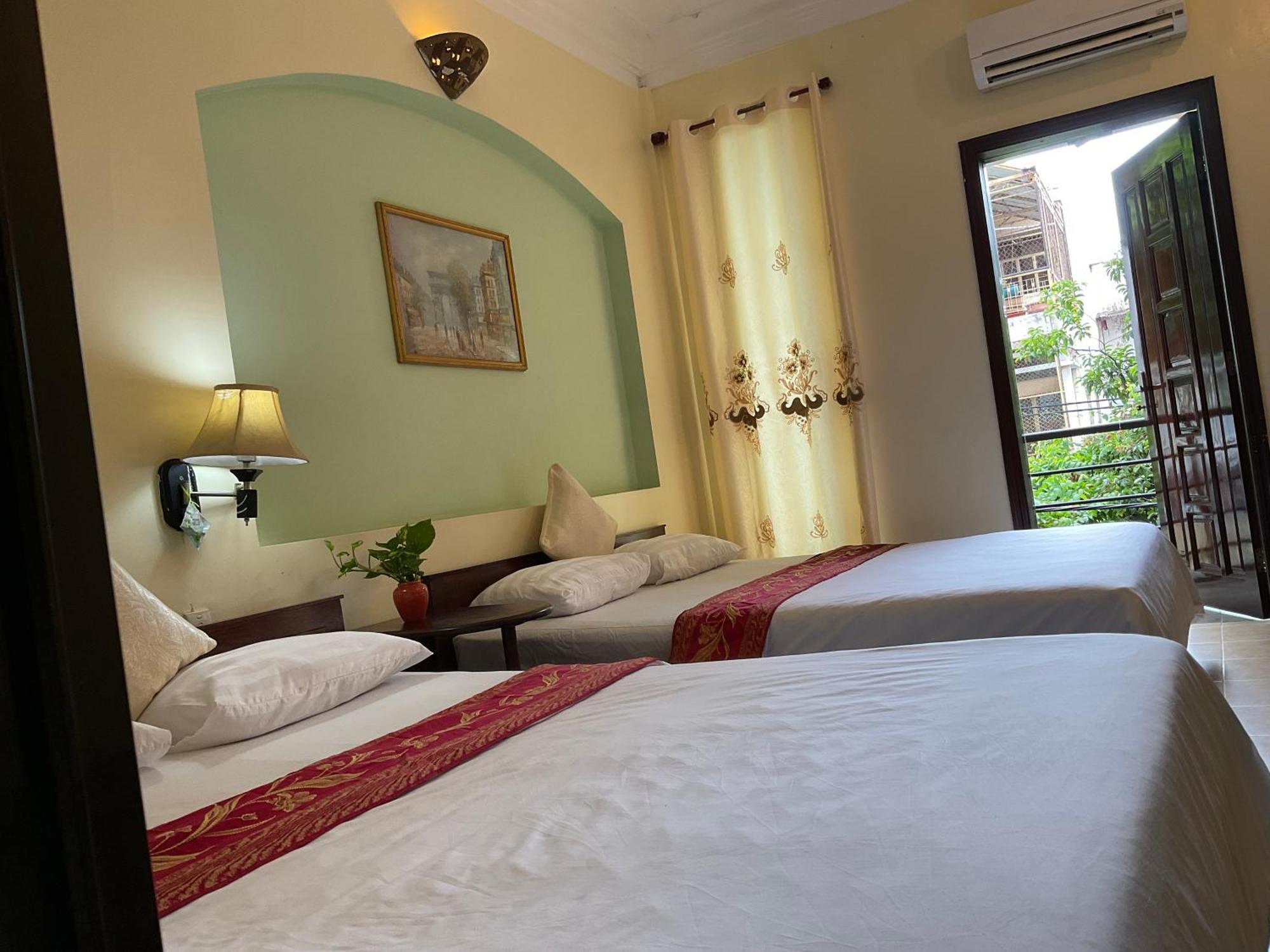 Khach San Minh Chau - Hoa Hung Hotel Ho Chi Minh City Exterior photo
